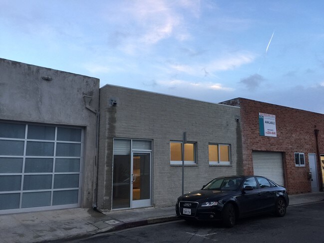 Plus de détails pour 3818 Willat Ave, Culver City, CA - Local d'activités à louer