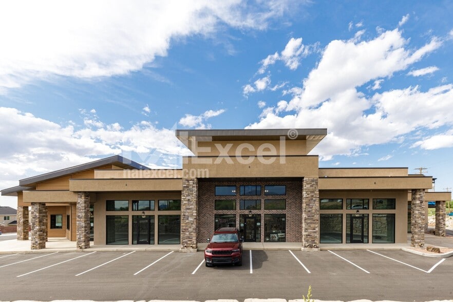 355 3000 N, Cedar City, UT à louer - Photo du bâtiment - Image 2 de 8