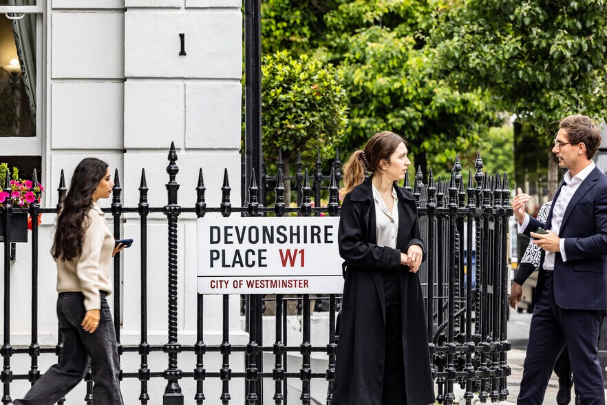 11 Devonshire Pl, Londres à louer - Photo du bâtiment - Image 3 de 11