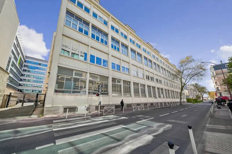 Bureau dans Montrouge à louer Photo du bâtiment- Image 1 de 17