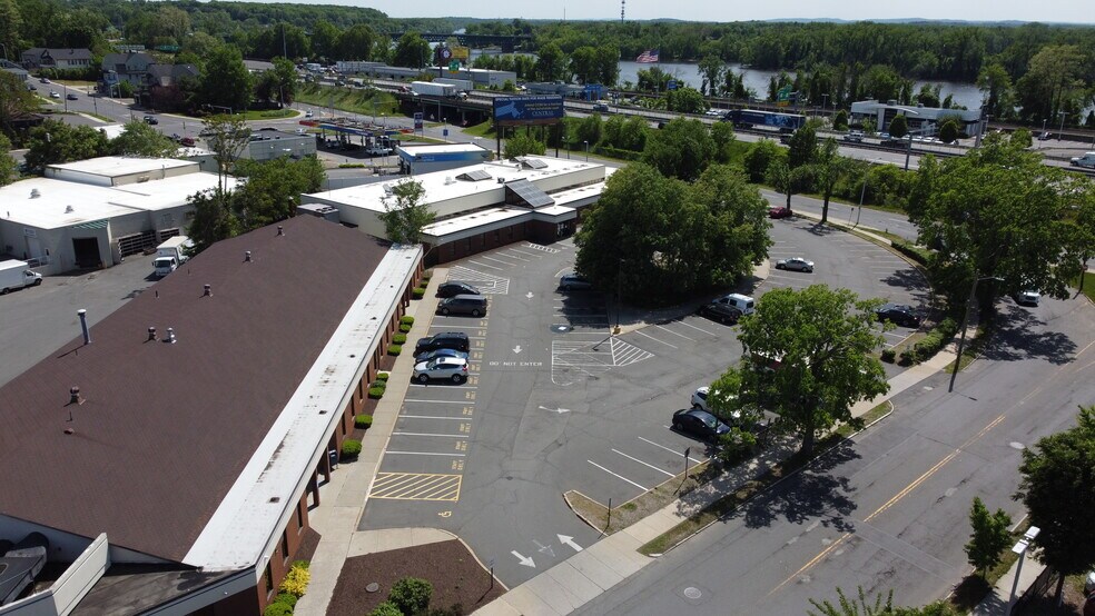 505-583 E Columbus Ave, Springfield, MA à louer - Photo du bâtiment - Image 2 de 3