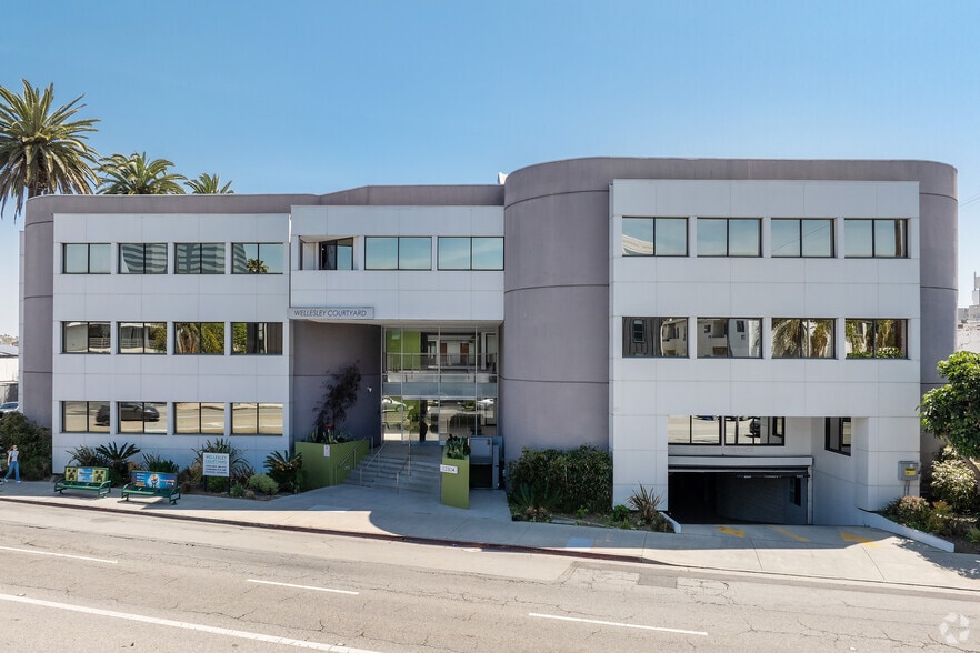 12304 Santa Monica Blvd, Los Angeles, CA for lease - Building Photo - Image 3 of 9