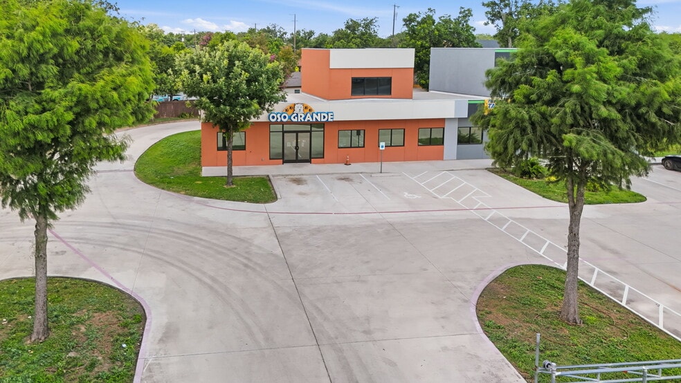 5407 Interstate 35 Access Rd, San Antonio, TX for lease - Building Photo - Image 3 of 29