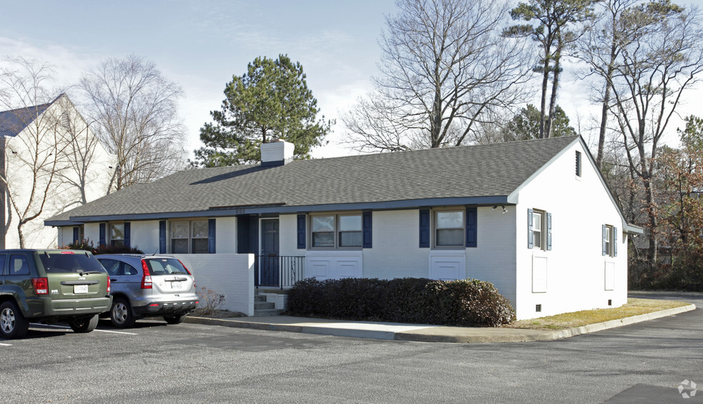 992 First Colonial Rd, Virginia Beach, VA à vendre - Photo principale - Image 1 de 1