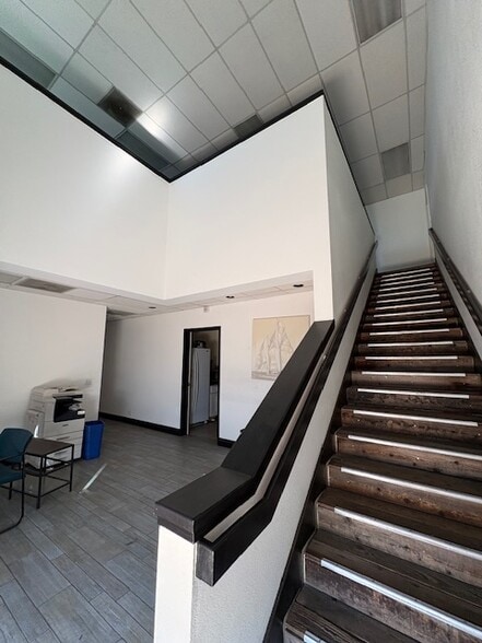 11353 Pyrites Way, Rancho Cordova, CA for lease - Building Photo - Image 3 of 6