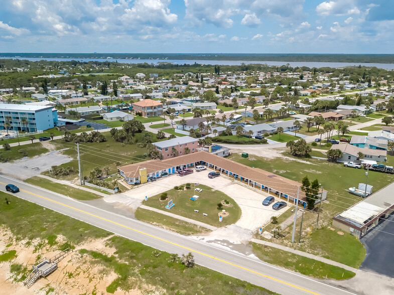 2040 Ocean Shore Blvd, Ormond Beach, FL à vendre - Photo du b timent - Image 1 de 1