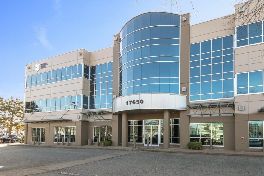 17650 66A Ave, Surrey, BC for lease - Building Photo - Image 2 of 26