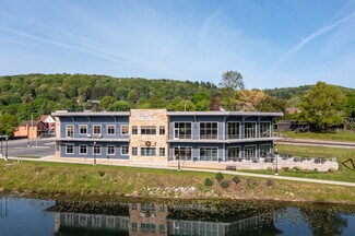 Plus de détails pour 139 W Market St, Clearfield, PA - Local d'activités à louer