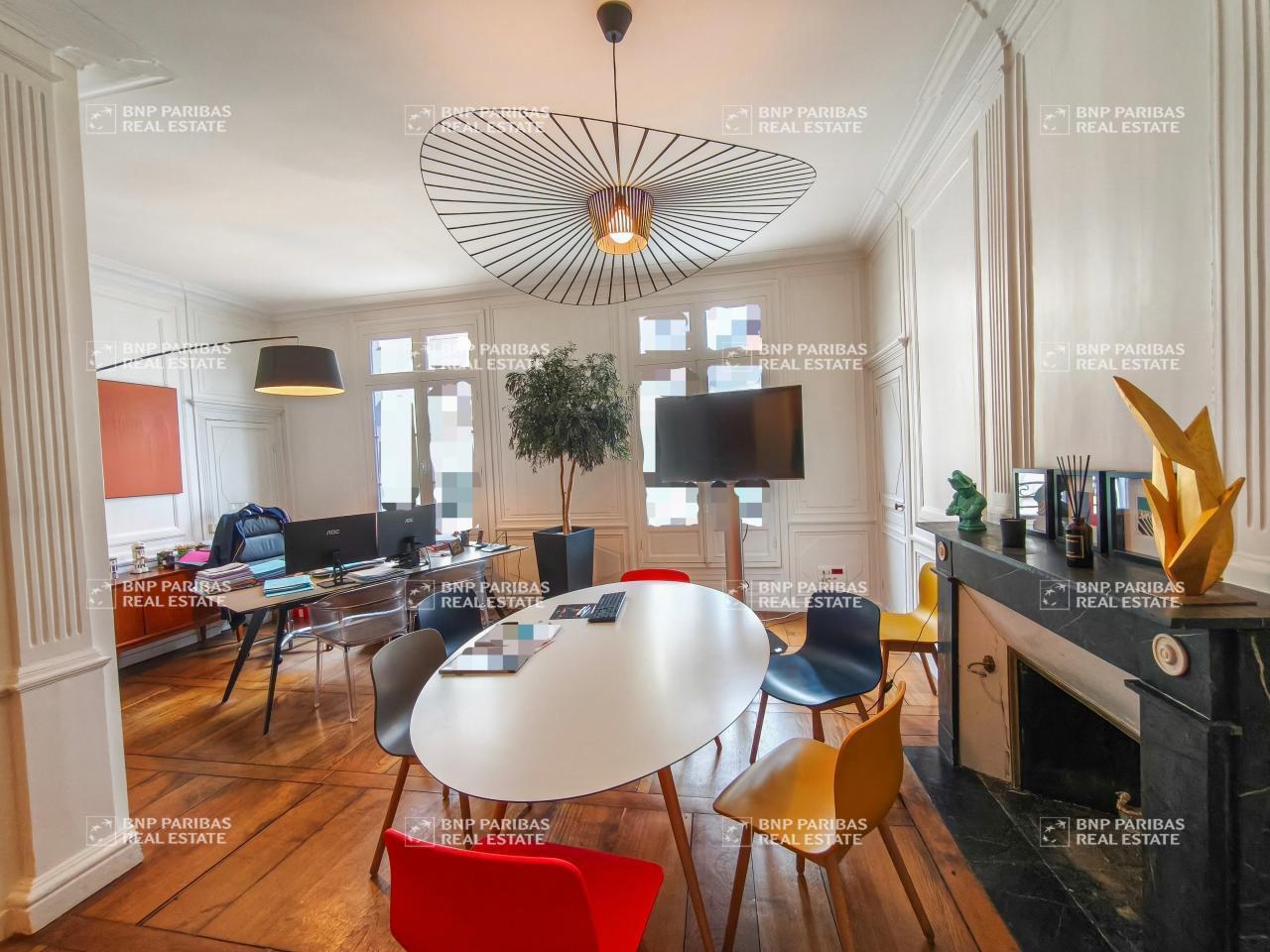 Office in Rennes for sale Interior Photo- Image 1 of 8