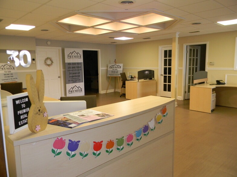 1012 Mantua Pike, Woodbury Heights, NJ à louer - Photo intérieure - Image 3 de 9