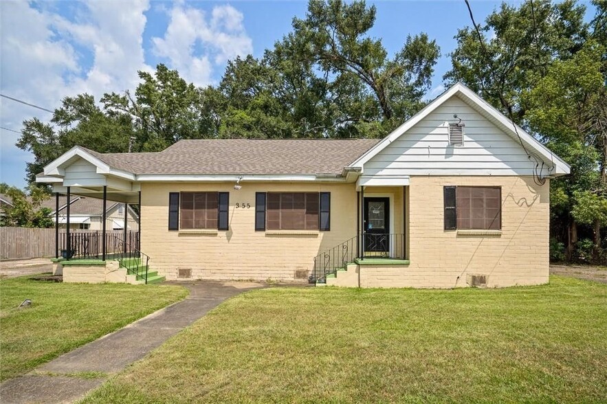 355 Westwood St, Mobile, AL à vendre - Photo du bâtiment - Image 2 de 9