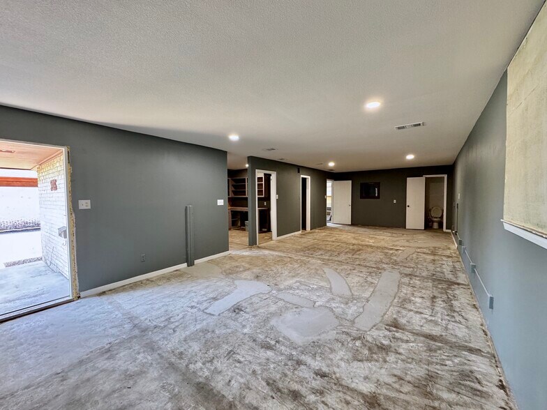 5816 Berkman Dr, Austin, TX à louer - Photo intérieure - Image 3 de 6