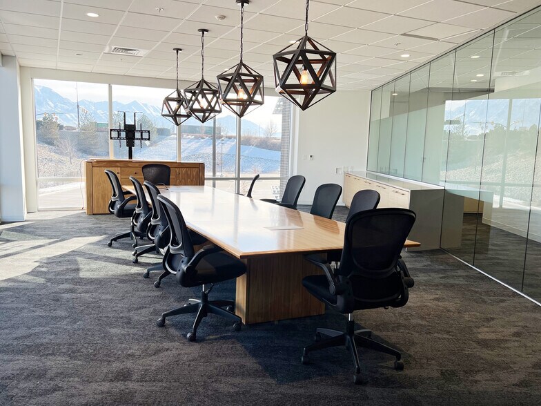 600 North & I-15, Lindon, UT à louer - Photo intérieure - Image 3 de 4