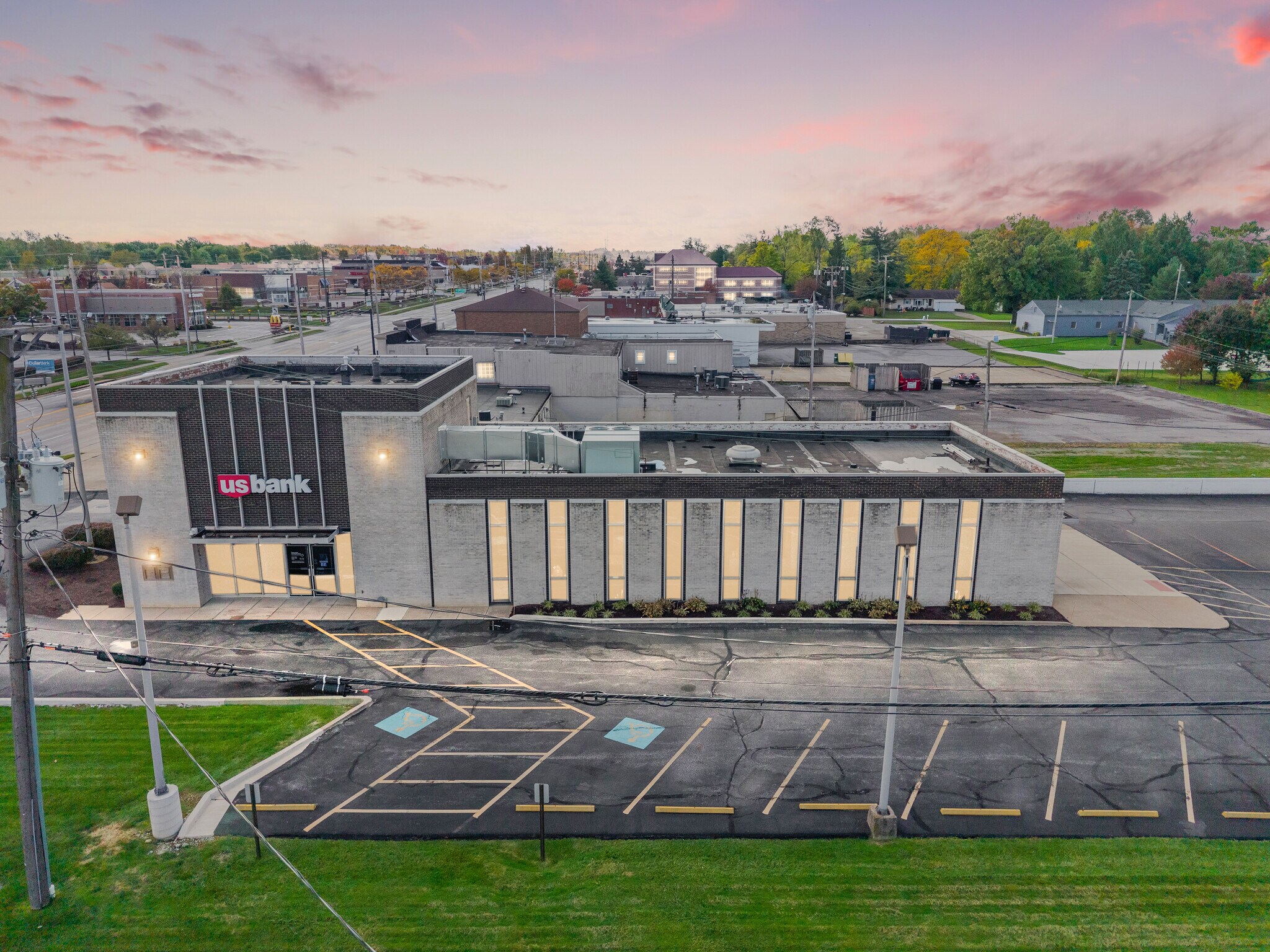 14444 Pearl Rd, Strongsville, OH for sale Building Photo- Image 1 of 12
