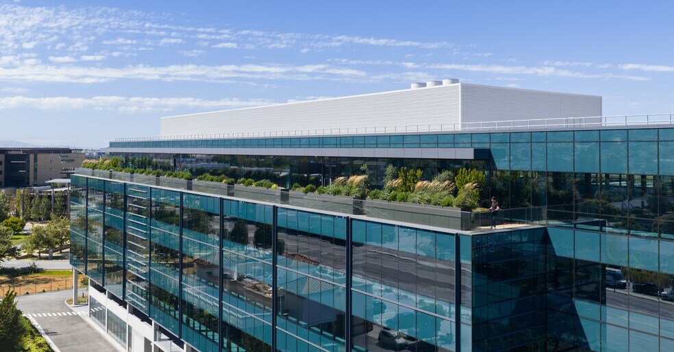 405 Industrial Rd, San Carlos, CA à louer - Photo du bâtiment - Image 3 de 20