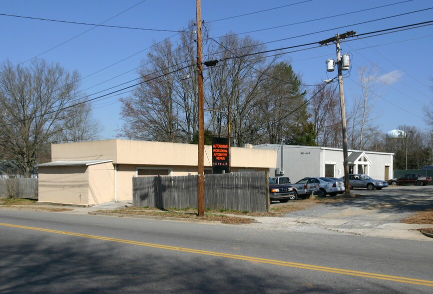 917 E Black St, Rock Hill, SC à vendre - Photo du bâtiment - Image 2 de 3
