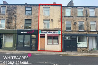 Plus de détails pour 8 Church St, Padiham - Vente au détail à vendre