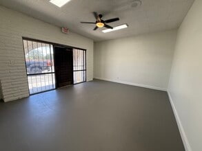 449-457 E 4th Pl, Mesa, AZ for lease Interior Photo- Image 2 of 26