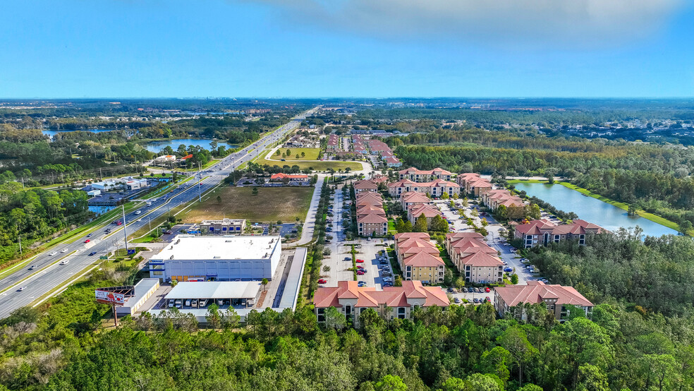 001 W Irlo Bronson Memorial Hwy, Kissimmee, FL for lease - Building Photo - Image 2 of 7