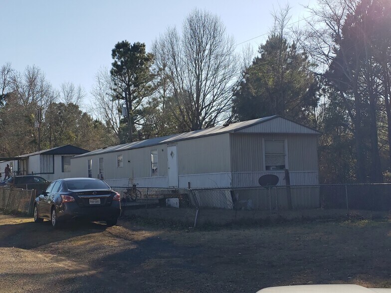 5520 Condor Rd, Gilmer, TX à vendre - Photo du bâtiment - Image 2 de 2
