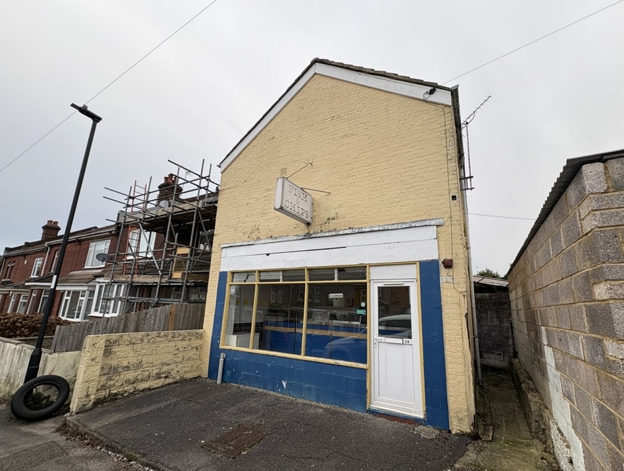 2A Peveril Rd, Southampton for sale Primary Photo- Image 1 of 5