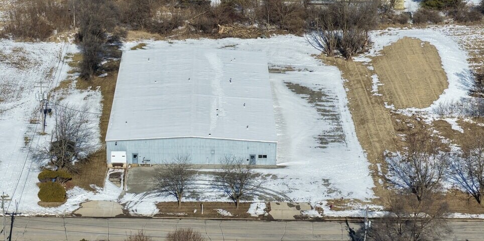 848 E Commercial Ave, Whitewater, WI for sale Building Photo- Image 1 of 17