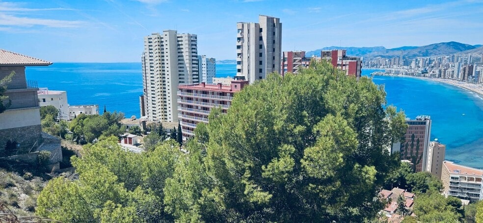 Land in Benidorm, Alicante for sale - Aerial - Image 3 of 7