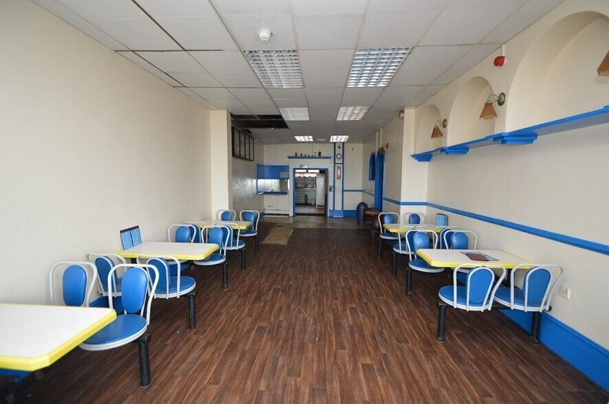 4 Eversfield Pl, St Leonards à louer - Photo du bâtiment - Image 3 de 18