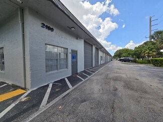 Plus de détails pour 2100 N Powerline Rd, Pompano Beach, FL - Industriel à louer