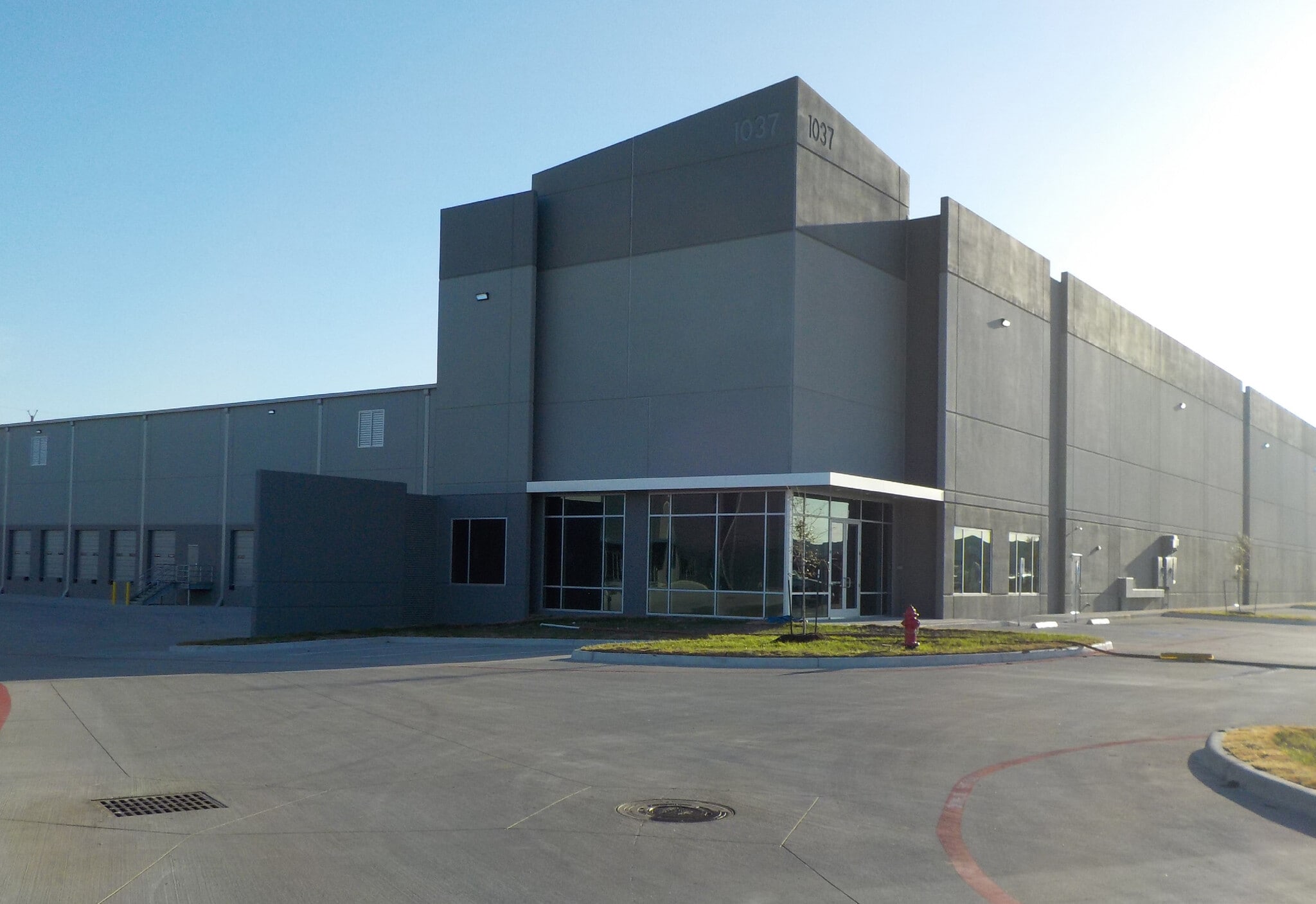 225 Distribution Center, Pasadena, TX for lease Primary Photo- Image 1 of 3