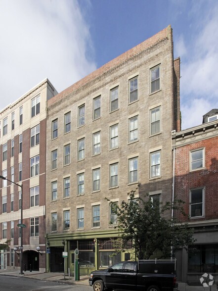 136-138 N 2nd St, Philadelphia, PA à louer - Photo du bâtiment - Image 2 de 31