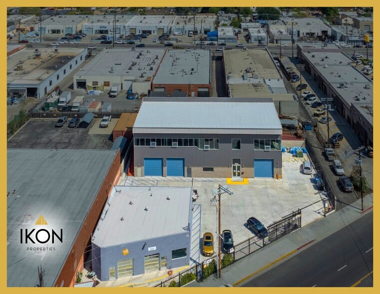 8070 Webb Ave, North Hollywood, CA for sale - Building Photo - Image 2 of 15