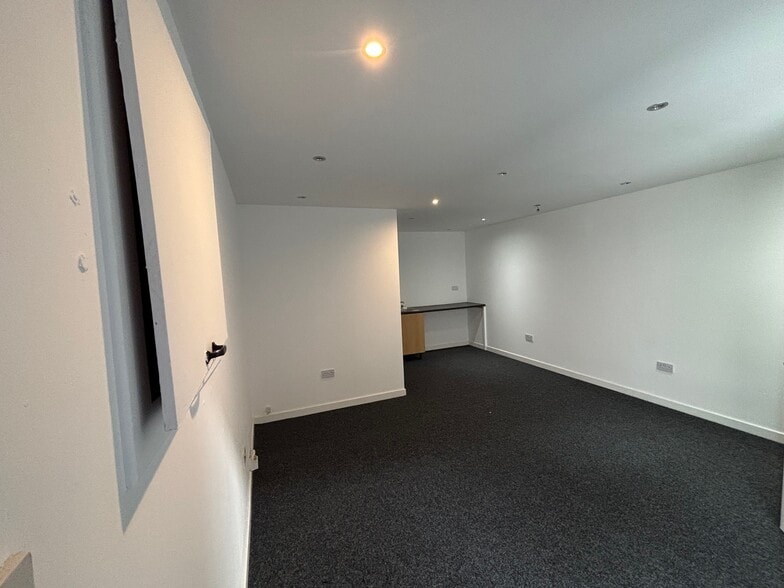 Cubitt Ct, Bellshill à louer - Photo du bâtiment - Image 3 de 5