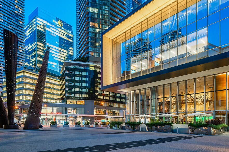 25 York St, Toronto, ON à louer - Photo du bâtiment - Image 3 de 10