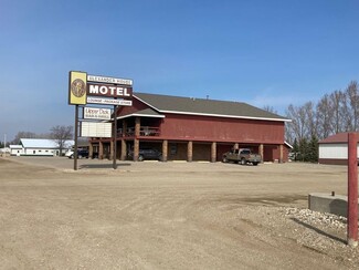 Plus de détails pour 903 Park St W, Park River, ND - Services hôteliers à vendre