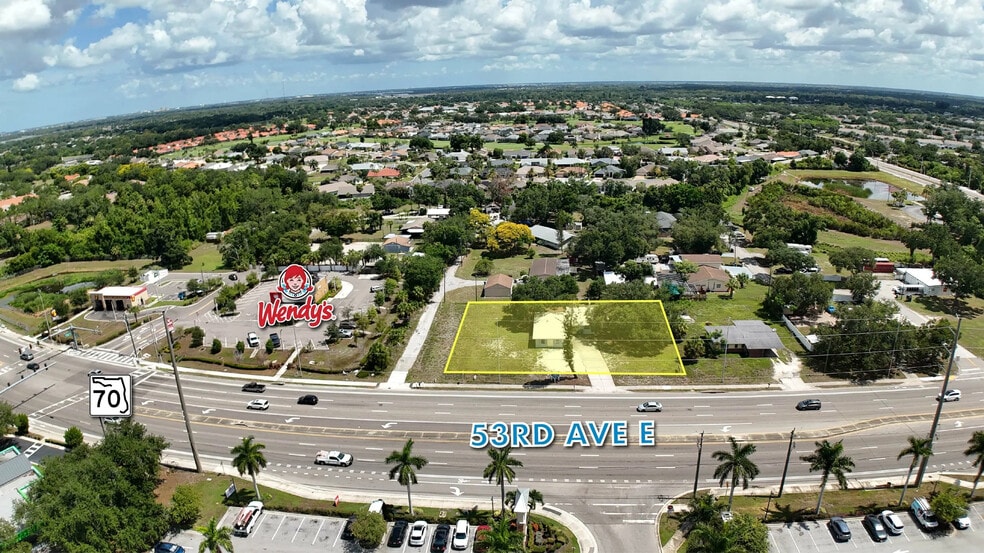 4223 53rd Ave E, Bradenton, FL à vendre - Autre - Image 2 de 5
