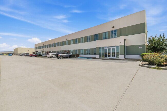 More details for 911 Regional Park Dr, Houston, TX - Office for Lease