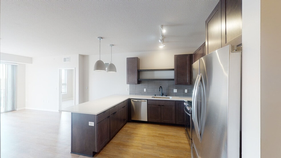 4621 Snelling Ave, Minneapolis, MN for sale - Matterport 3D Scan - Image 2 of 40