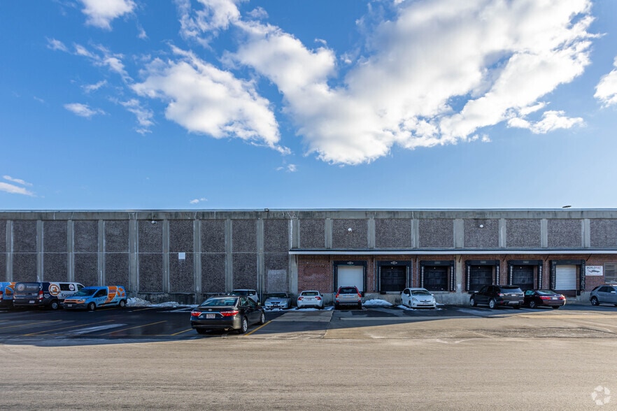 84-94 Rowe St, Newton, MA for lease - Building Photo - Image 3 of 5