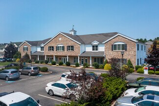 Plus de détails pour 30 Man Mar Dr, Plainville, MA - Bureau à louer