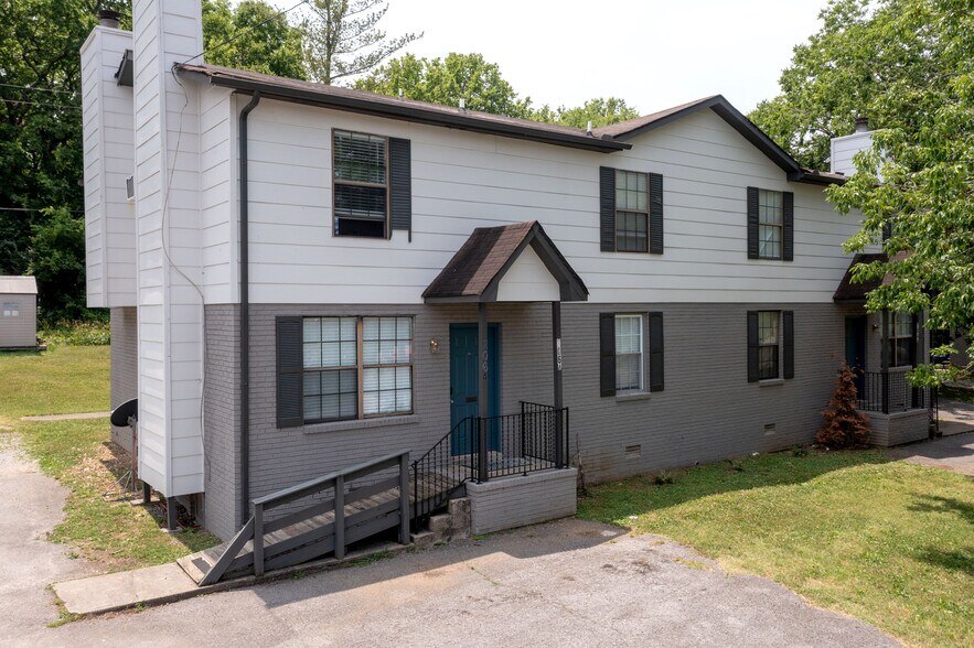 200-208 E Palestine Ave, Madison, TN à vendre - Photo du bâtiment - Image 2 de 19