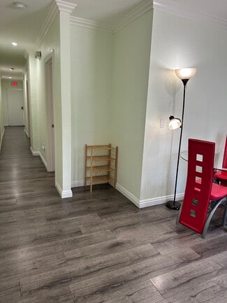More details for 1161 W 37th Dr, Los Angeles, CA - Multifamily for Sale