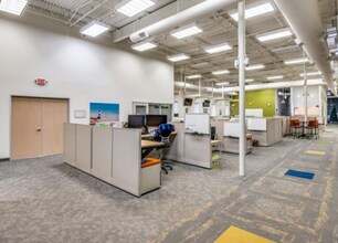 8707 Chancellor Row, Dallas, TX à louer Photo intérieure- Image 2 de 13