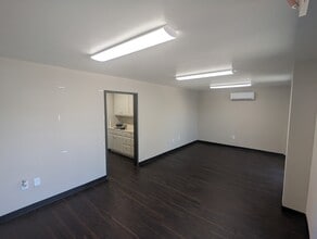 465 Maltbie St, Lawrenceville, GA for lease Interior Photo- Image 1 of 8