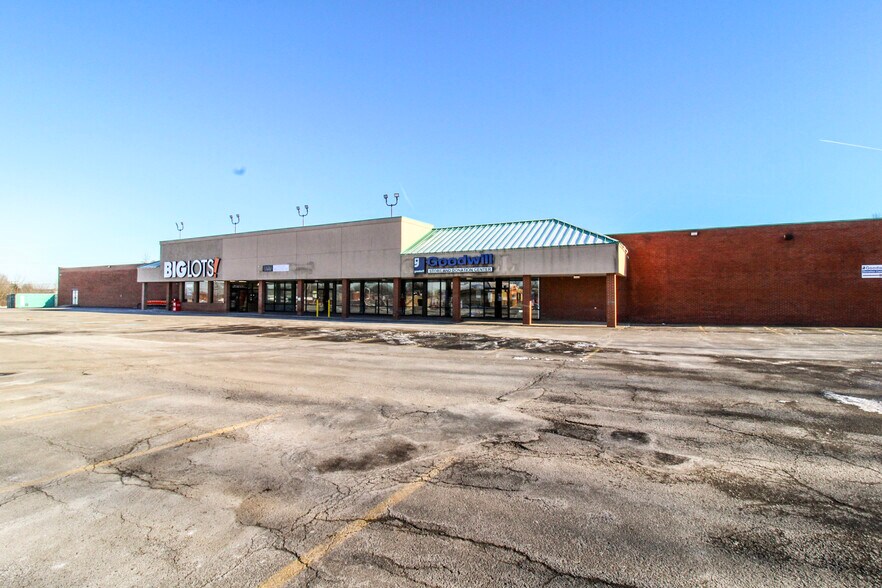 2611 Ellwood Rd, New Castle, PA à louer - Photo du bâtiment - Image 3 de 7
