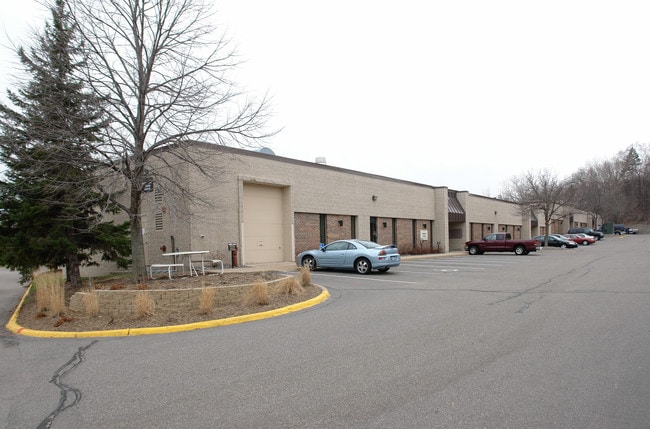 More details for 11545-11581 Encore Cir, Hopkins, MN - Flex for Lease