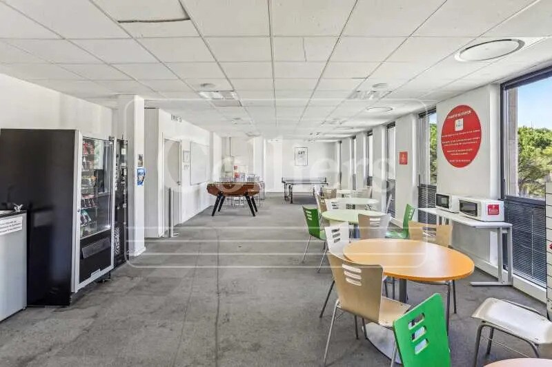 Office in Aix-en-Provence for lease Interior Photo- Image 1 of 3