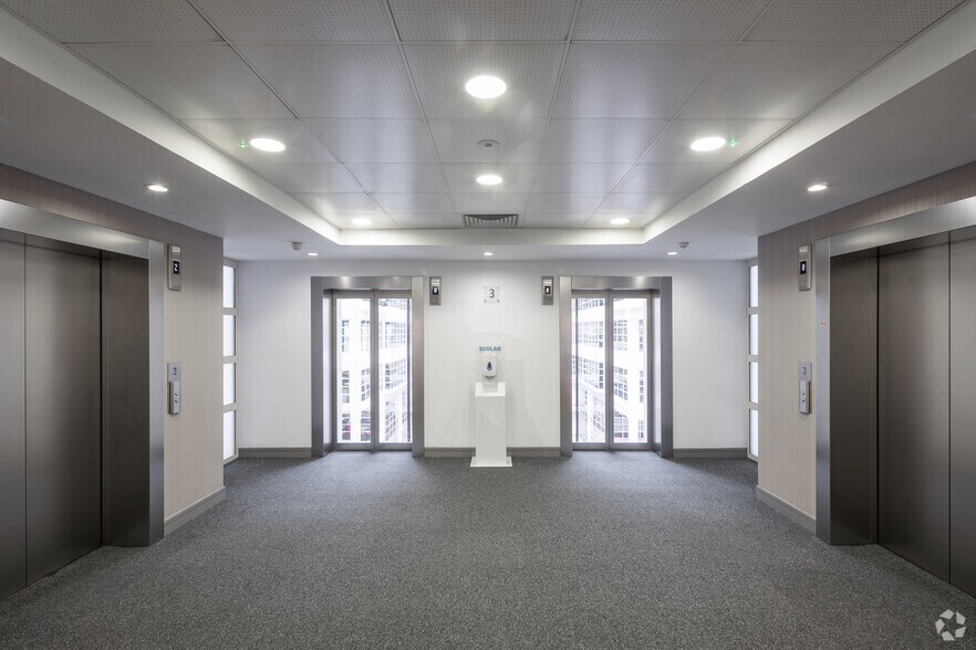 Forbury Rd, Reading à louer - Photo intérieure - Image 2 de 95