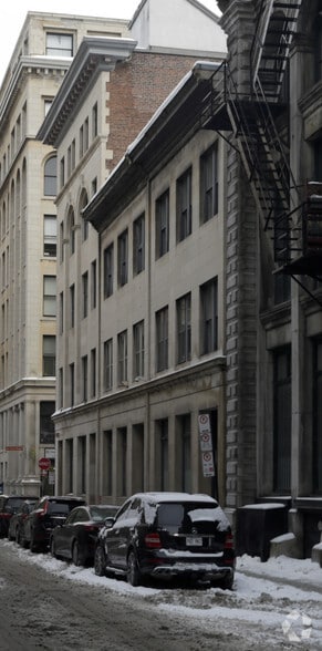 356 Rue Le Moyne, Montréal, QC for lease - Building Photo - Image 2 of 7