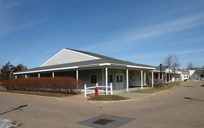 Plus de détails pour 100 Saratoga Village Blvd, Malta, NY - Bureau à louer